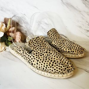 DV animal print slide on espadrille mules size 9